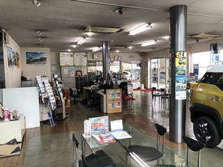 株式会社洛西自動車 CAR FORUM RAKUSAI03